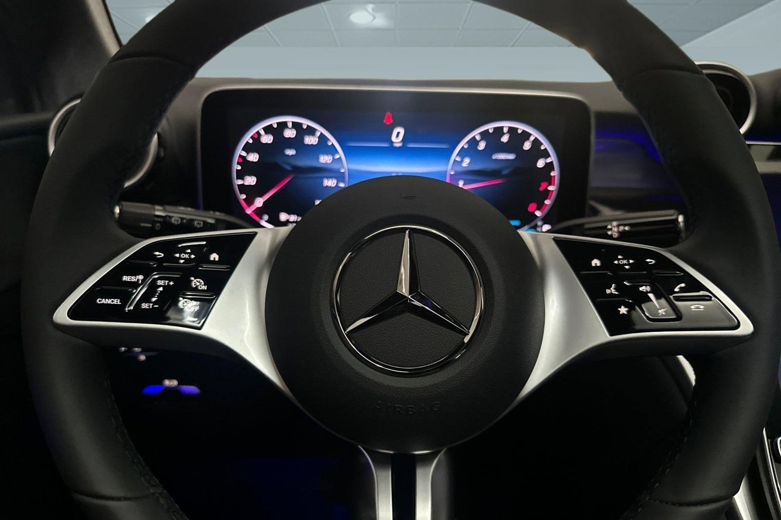 2026 Mercedes-Benz GLC Base - Photo 14