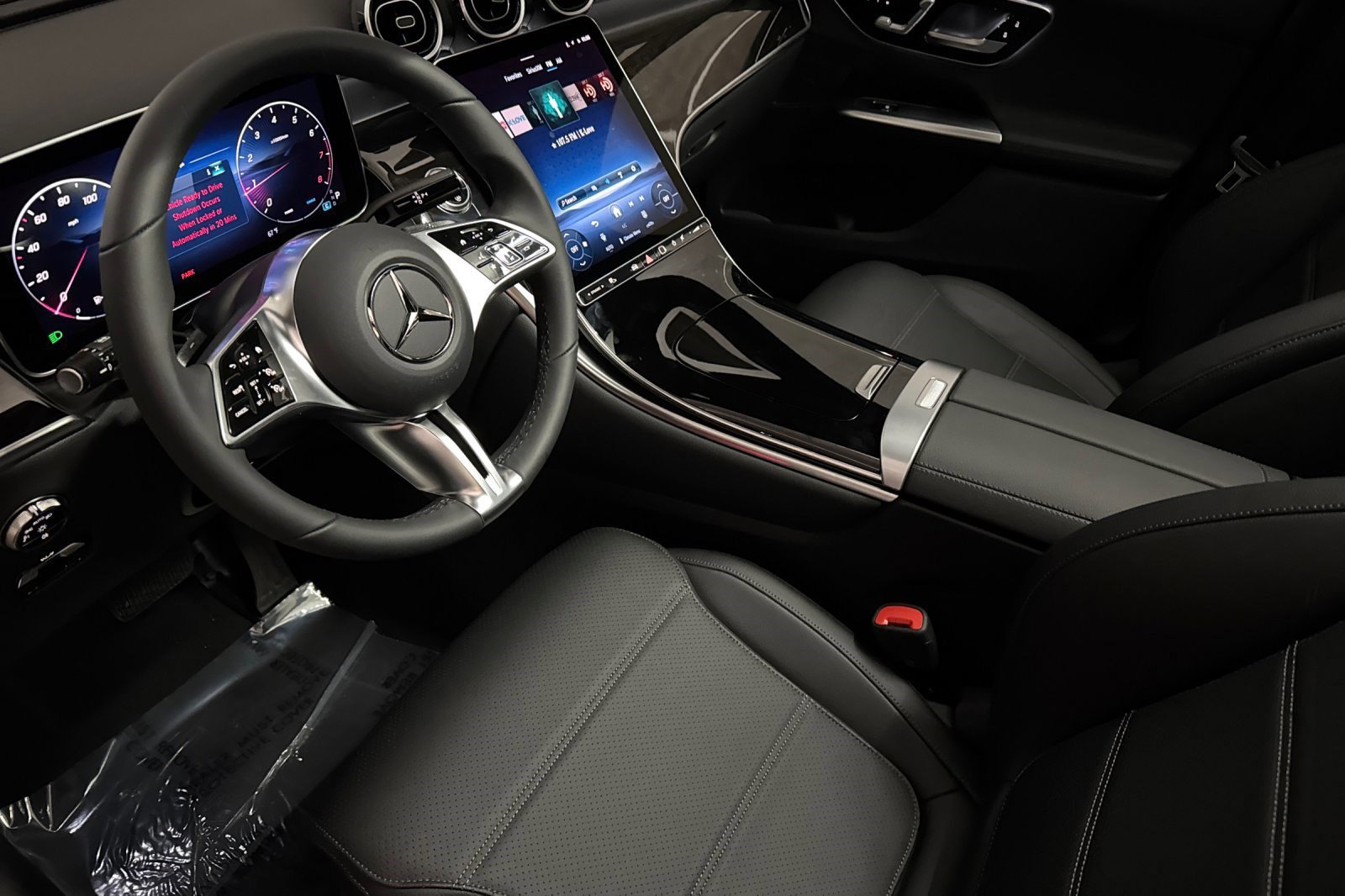 2026 Mercedes-Benz GLC Base - Photo 17