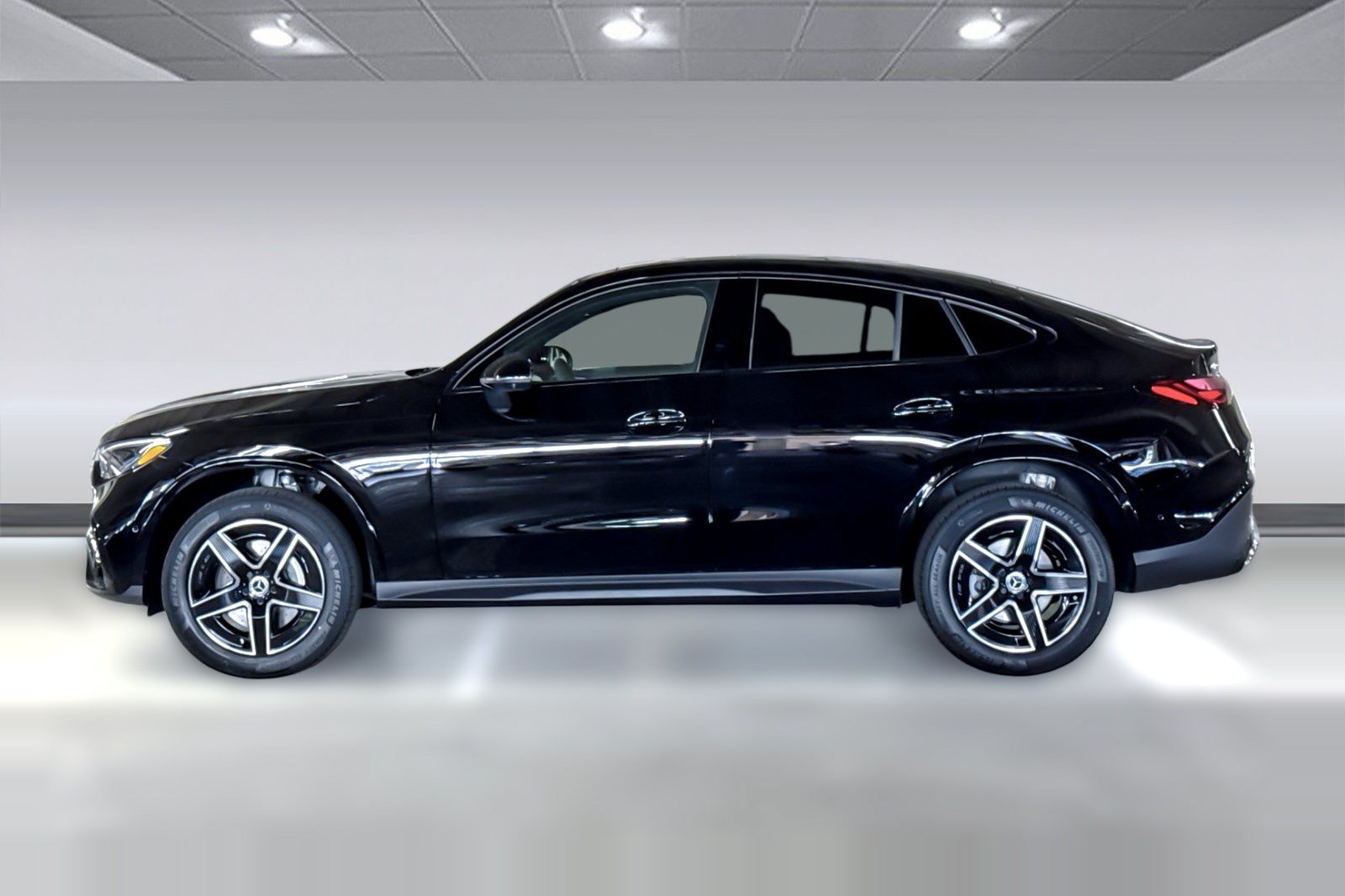 New 2027 Mercedes-Benz GLC 300 4MATIC SUV
