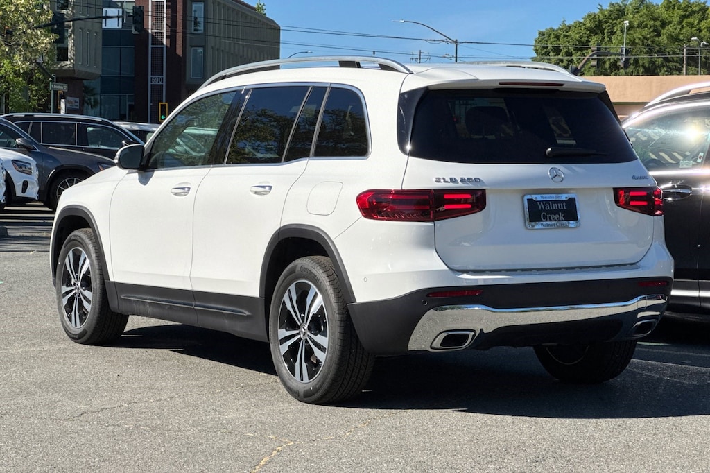 Used 2025 Mercedes-Benz GLB 250 4MATIC SUV SUV