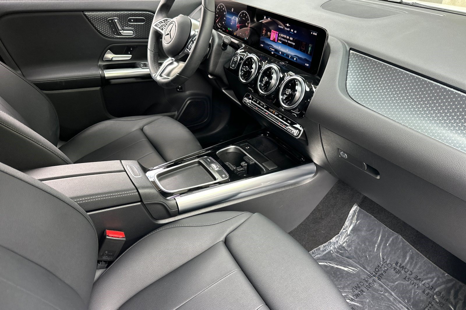 2026 Mercedes-Benz GLA GLA 250 - Photo 32