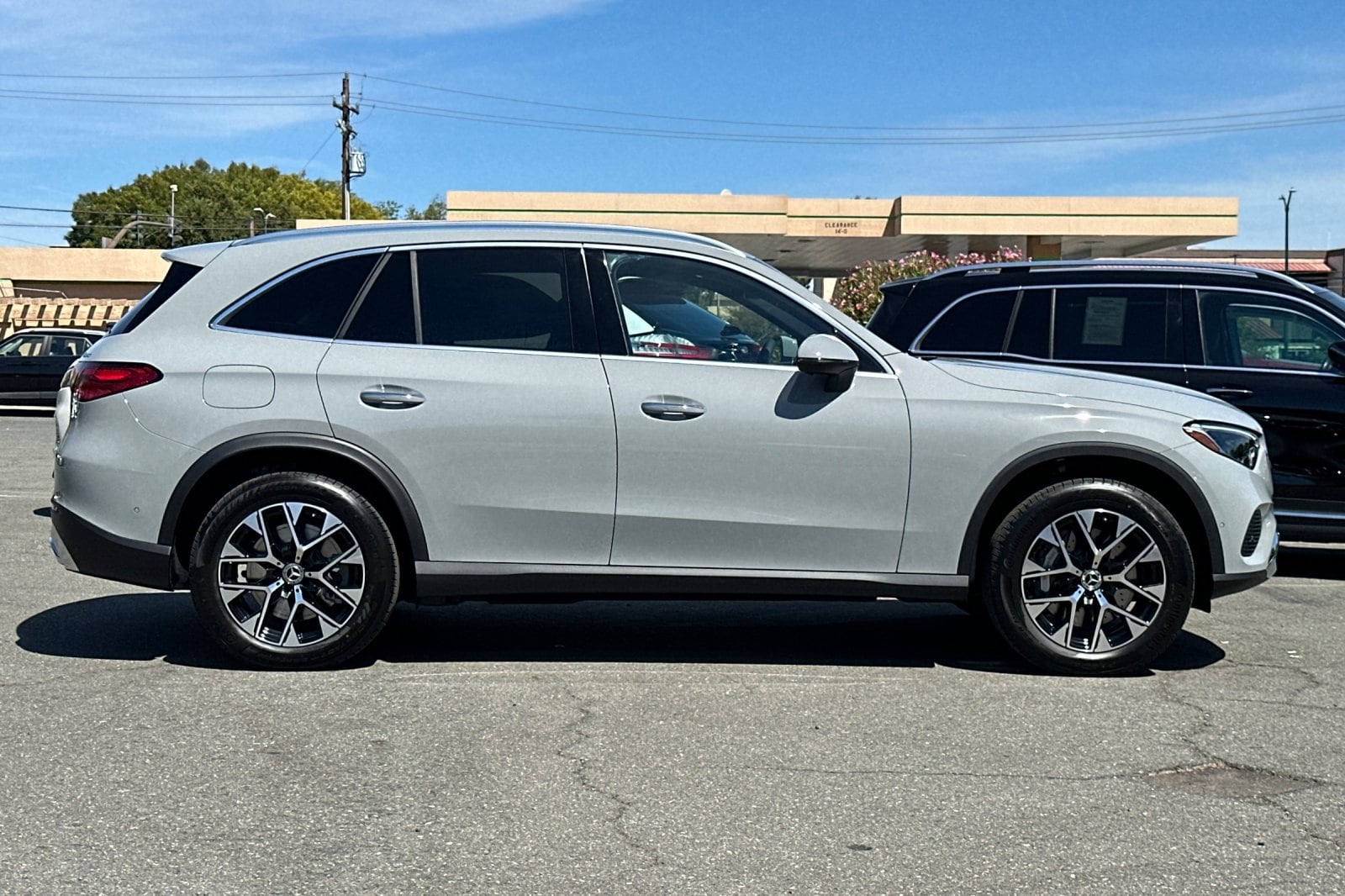 2026 Mercedes-Benz GLC Base - Photo 8
