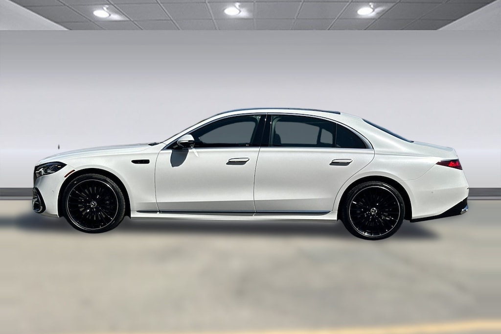 New 2027 Mercedes-Benz S-Class 4MATIC Sedan