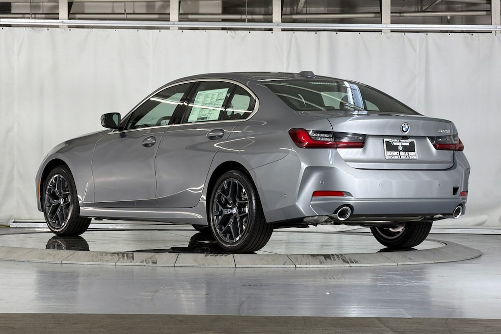 New 2026 BMW 330i Sedan