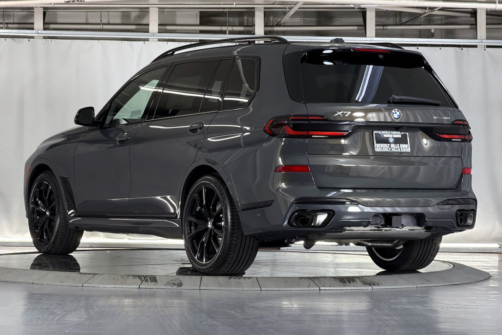 New 2027 BMW X7 xDrive40i SUV