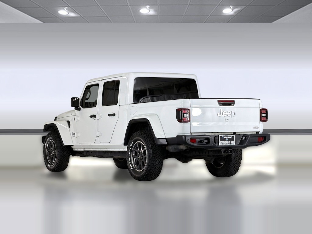 Used 2020 Jeep Gladiator Overland Truck Crew Cab