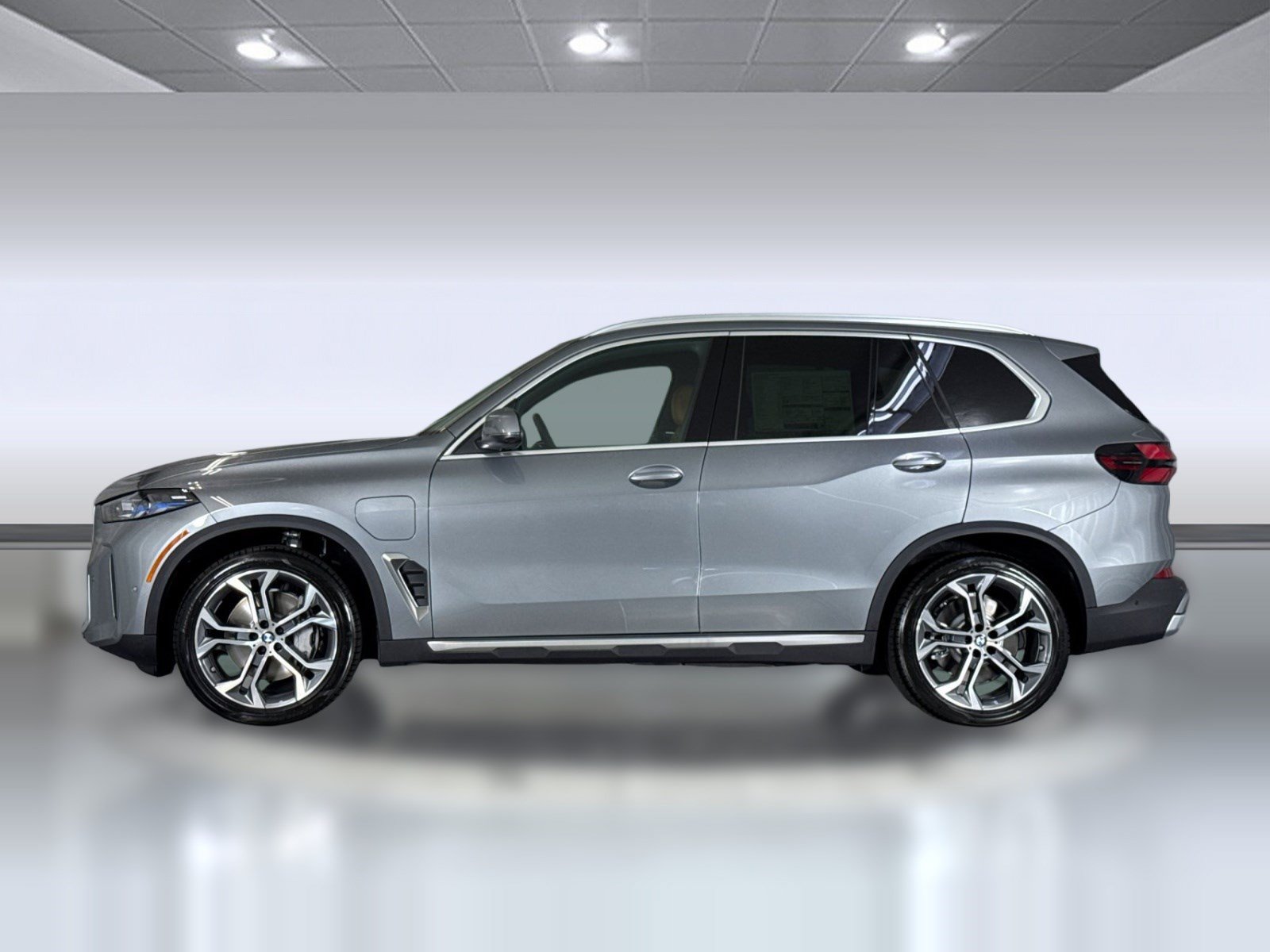 New 2026 BMW X5 PHEV xDrive50e SUV