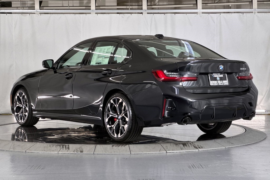 New 2026 BMW 330i Sedan