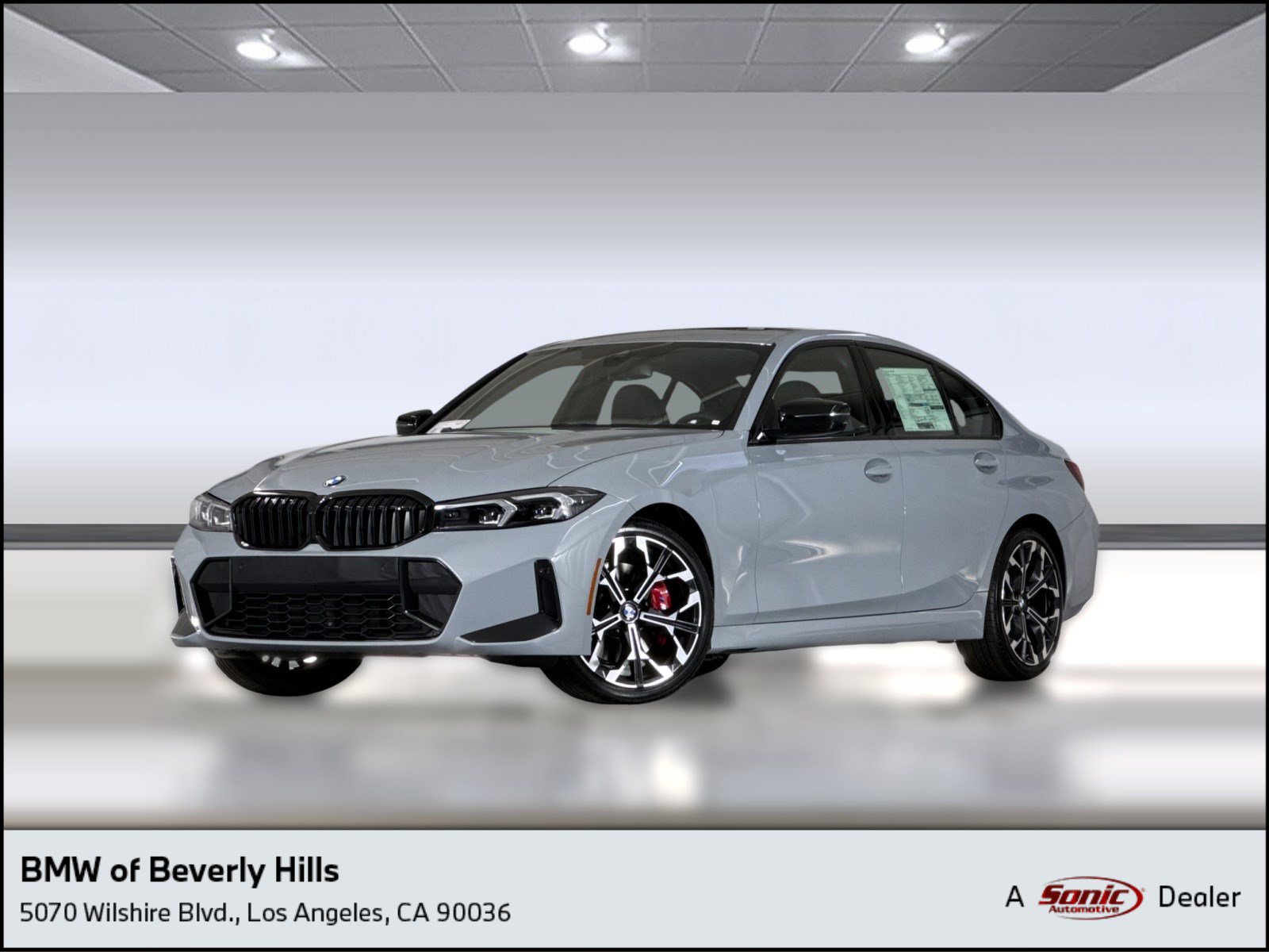  BMW 330i