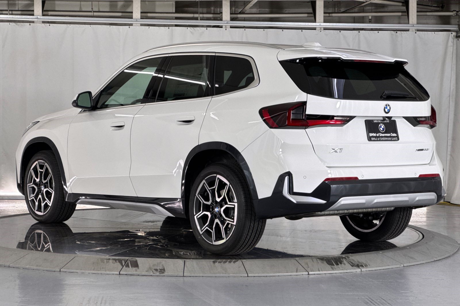 New 2027 BMW X1 xDrive28i SUV