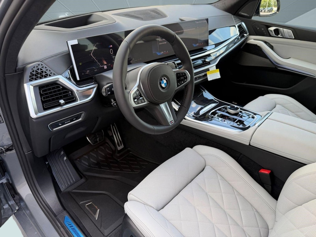 New 2027 BMW X7 xDrive40i SUV