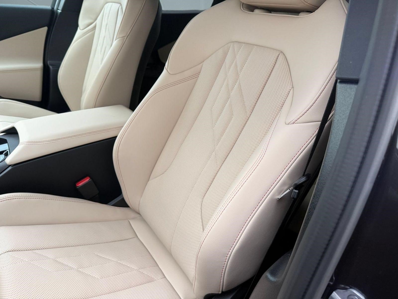 2026 BMW X3 30 - Photo 21