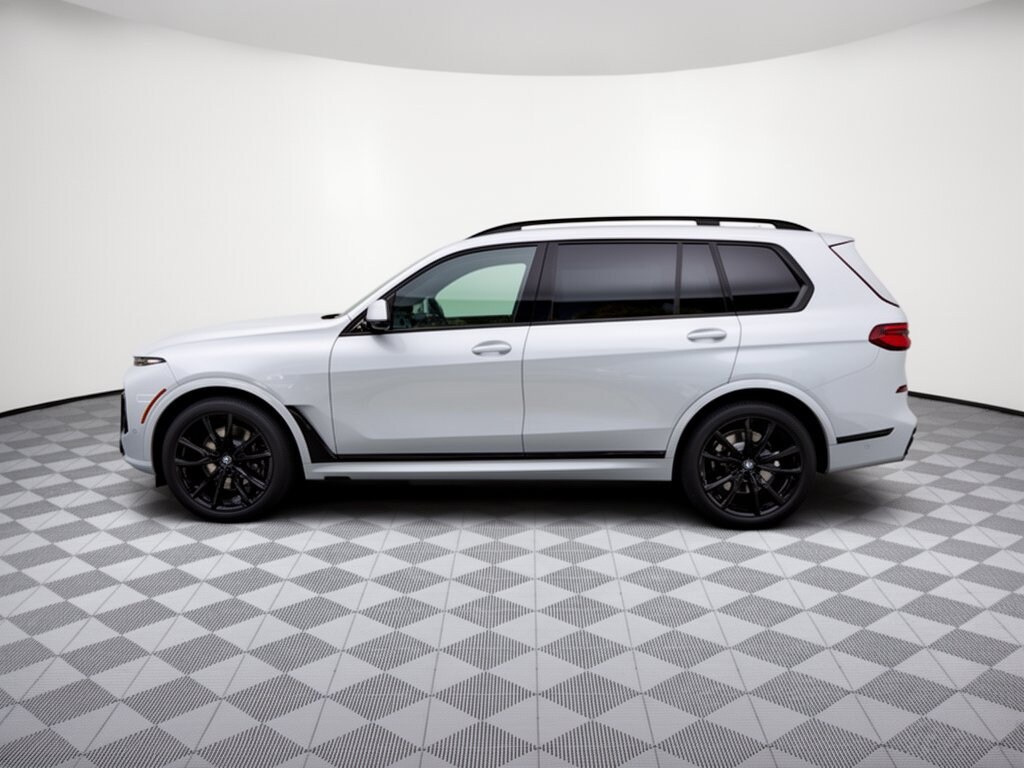 New 2027 BMW X7 xDrive40i SUV