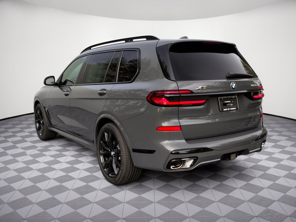 New 2027 BMW X7 xDrive40i SUV