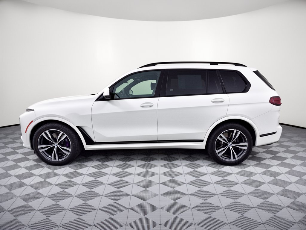 New 2027 BMW X7 xDrive40i SUV
