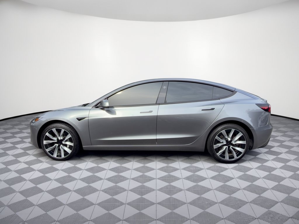 Used 2025 Tesla Model 3 Long Range with VIN 5YJ3E1EA5SF050662 for sale in Fairfax, VA