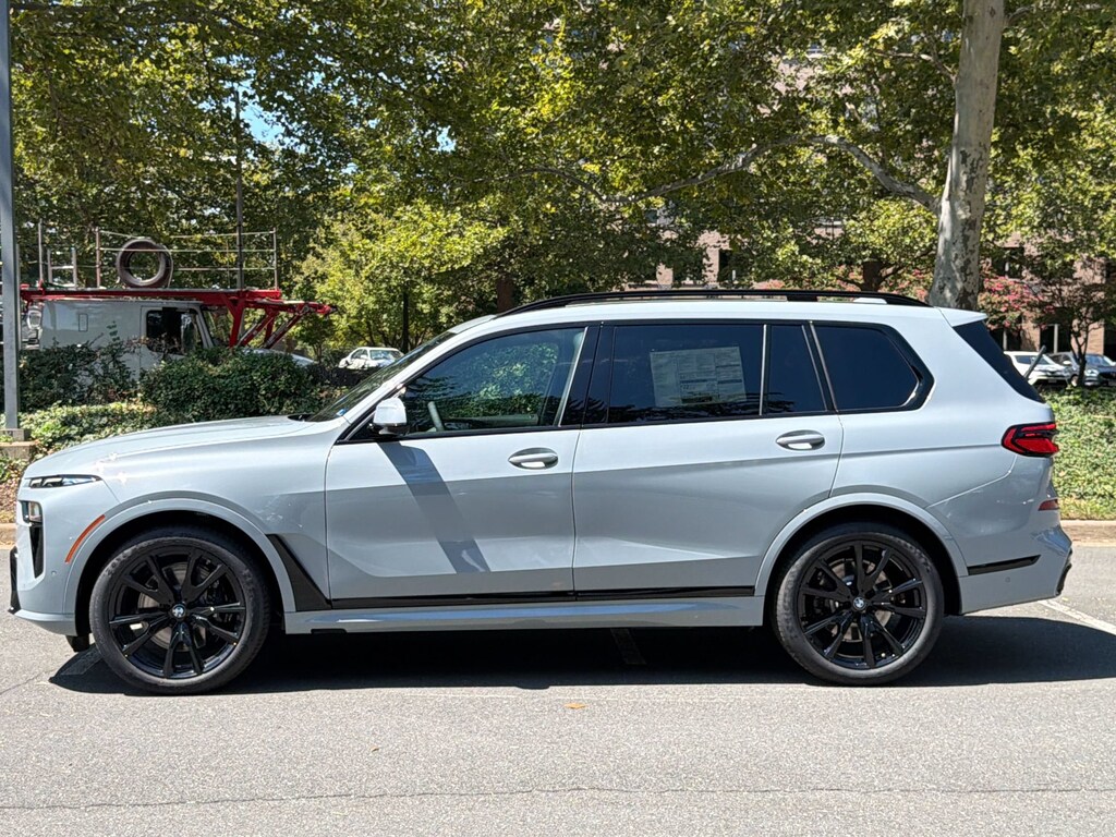 Used 2027 BMW X7 xDrive40i SUV