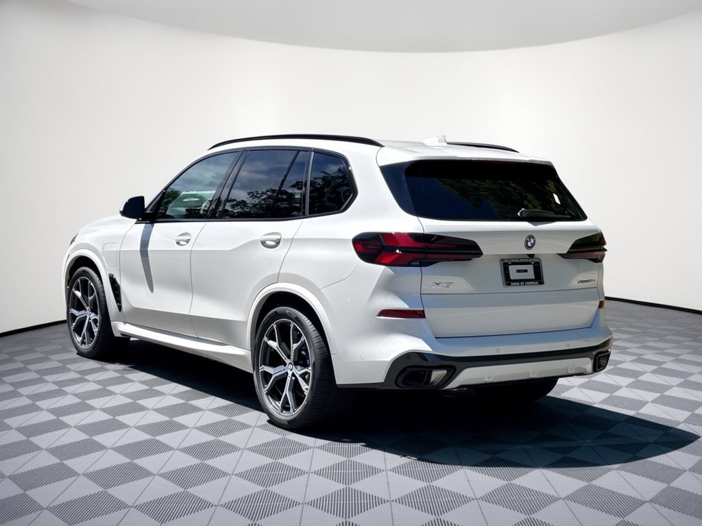 New 2026 BMW X5 PHEV xDrive50e SUV