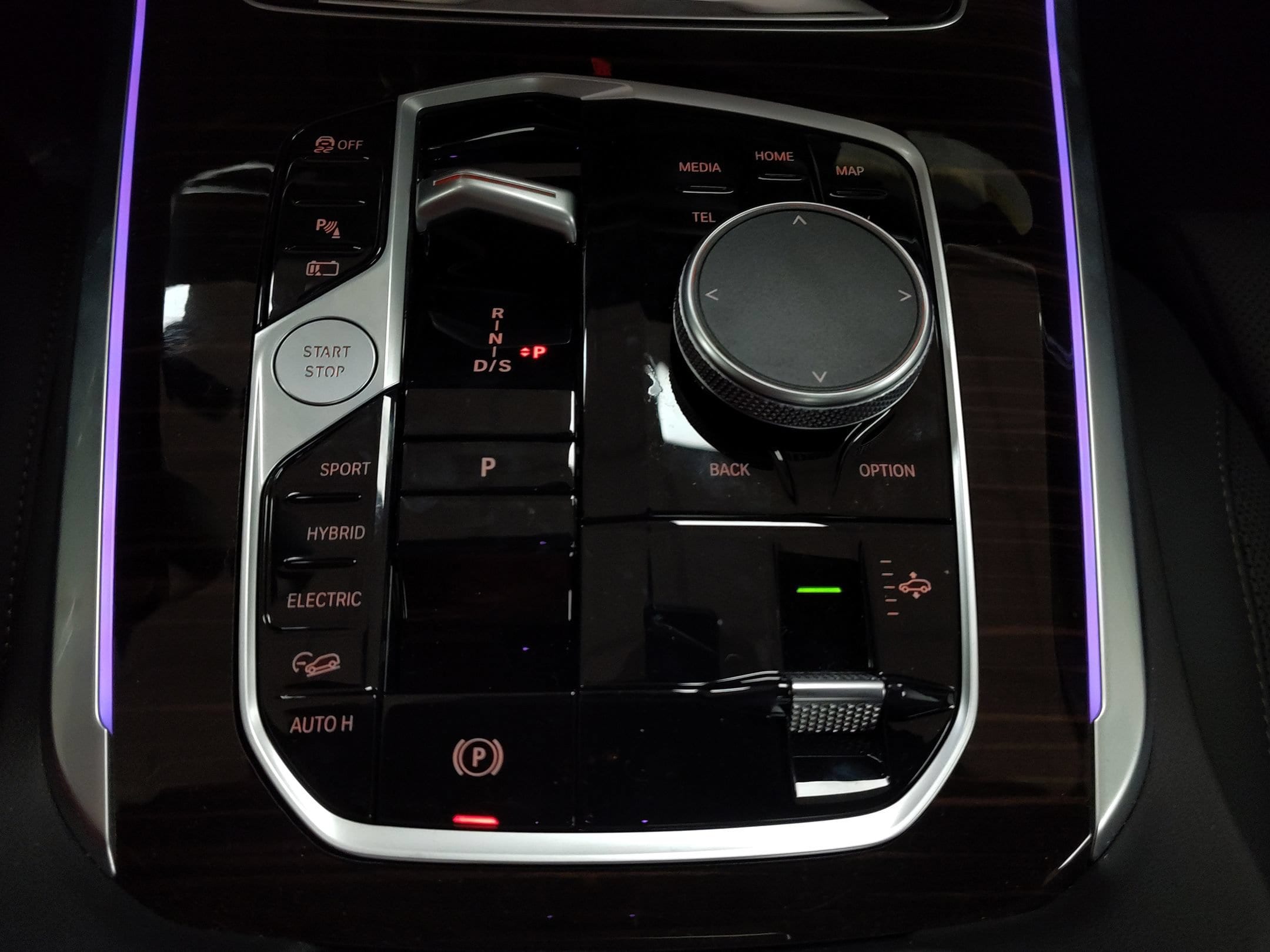 2026 BMW X5 50e - Photo 15