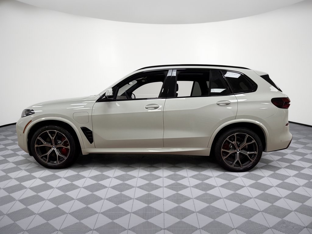 New 2026 BMW X5 PHEV xDrive50e SUV