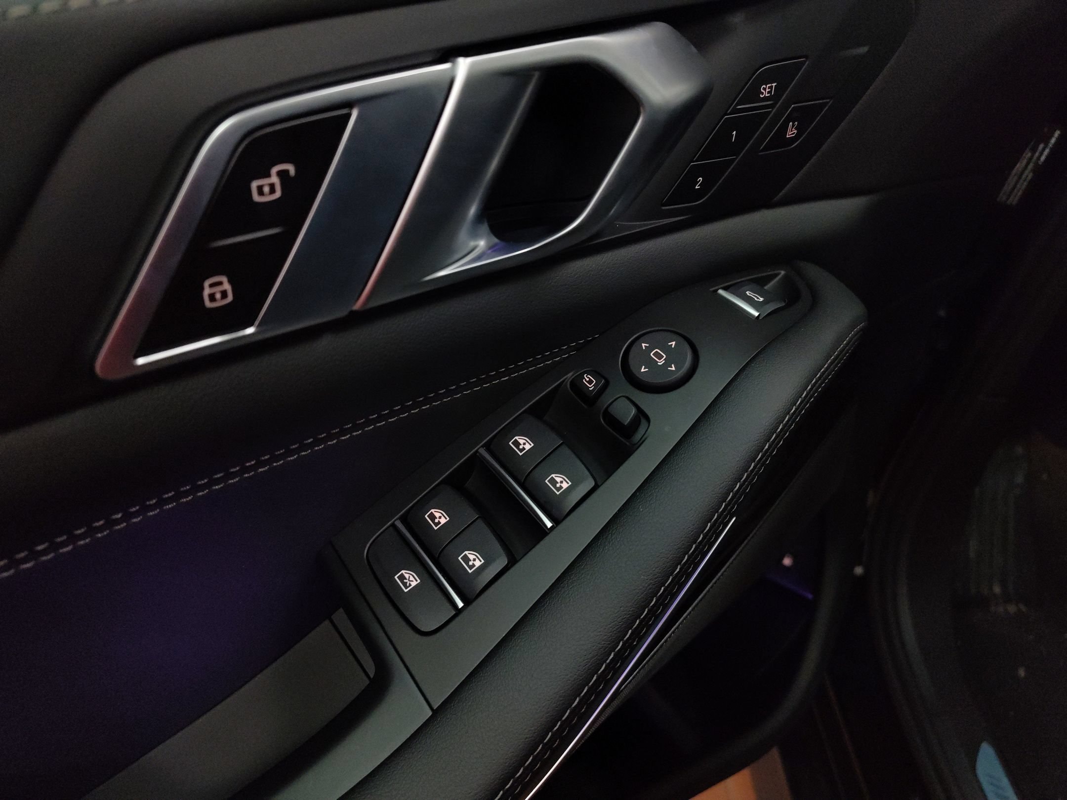 2026 BMW X5 50e - Photo 14