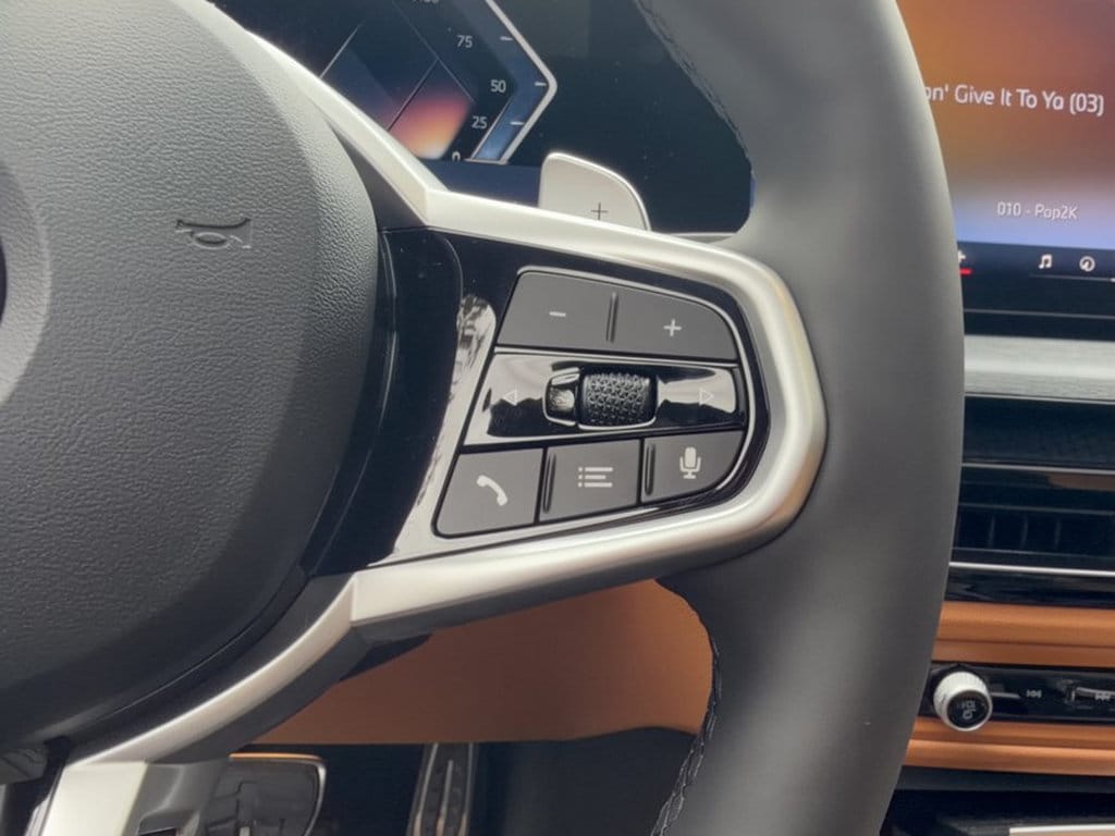 2026 BMW 3 Series 330i - Photo 19