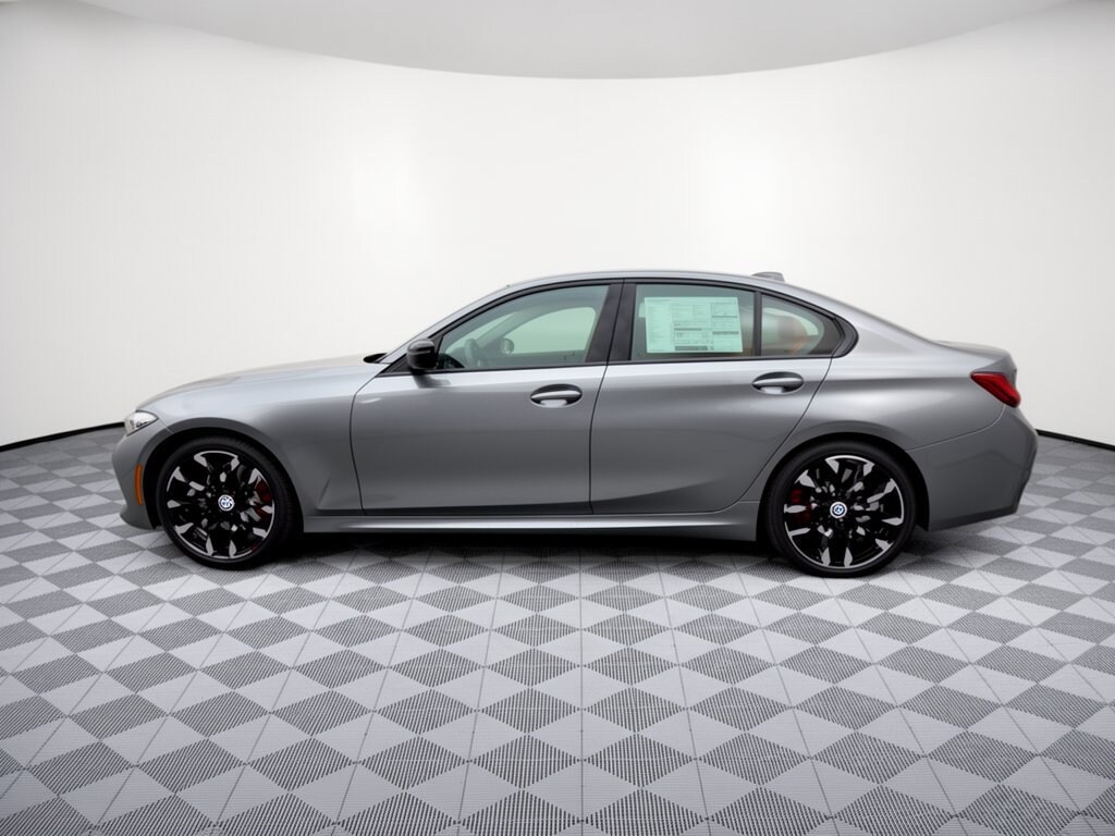 New 2026 BMW 330i xDrive Sedan