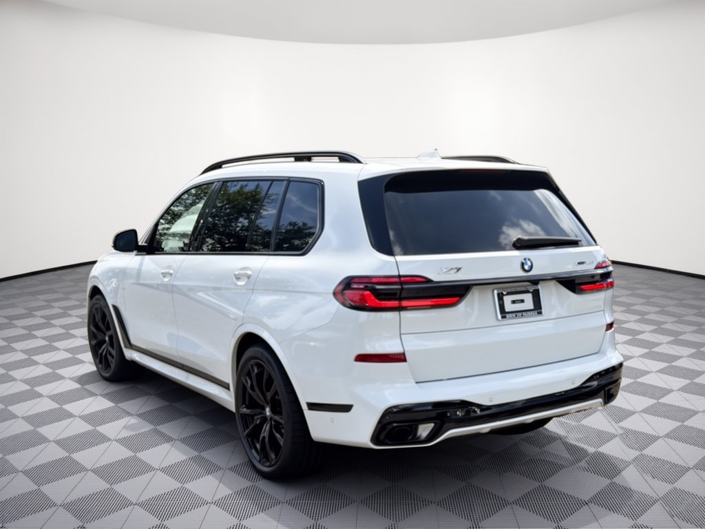 New 2027 BMW X7 xDrive40i SUV