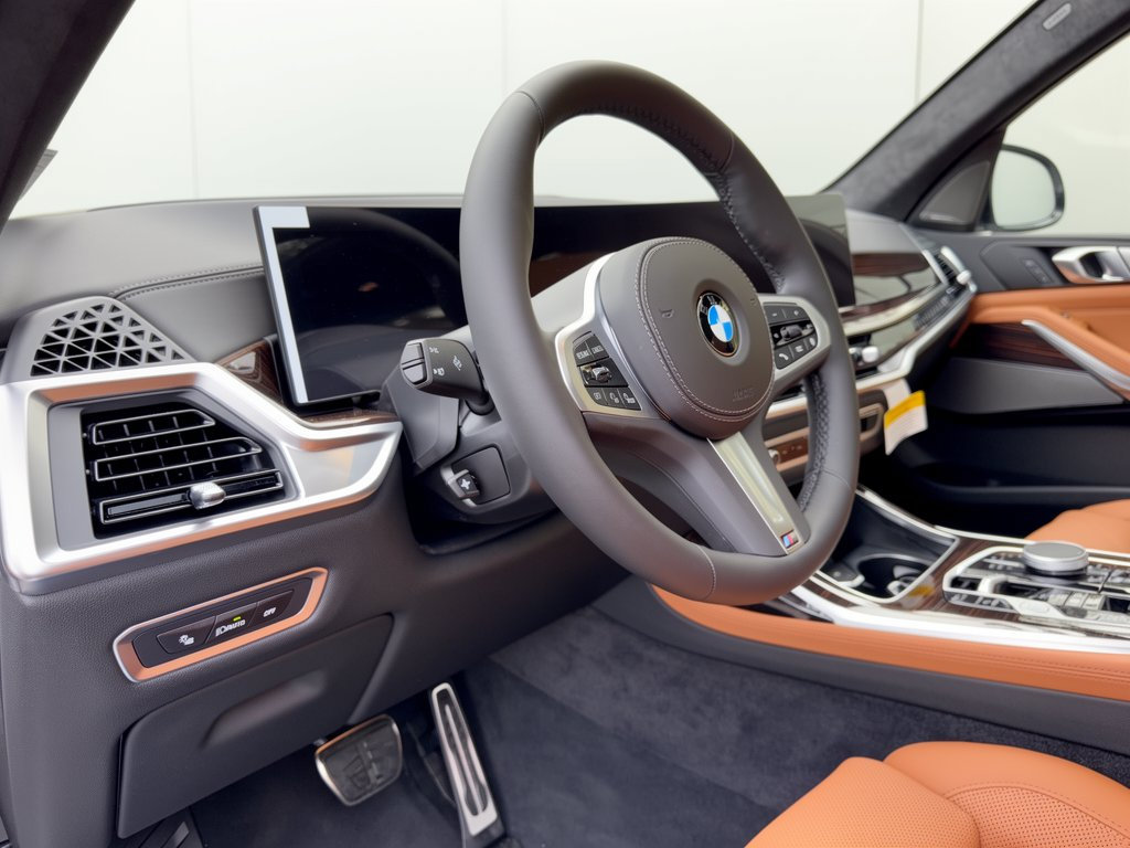 New 2027 BMW X7 xDrive40i SUV