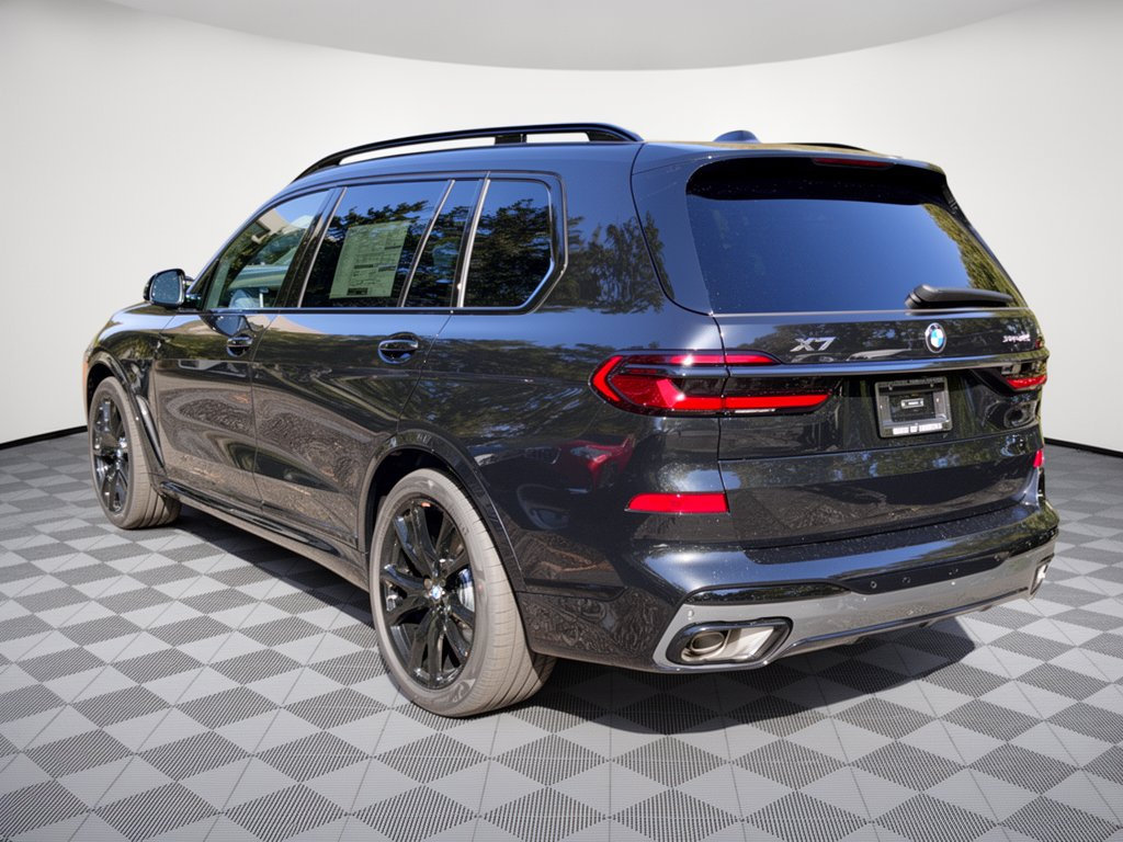 New 2027 BMW X7 xDrive40i SUV