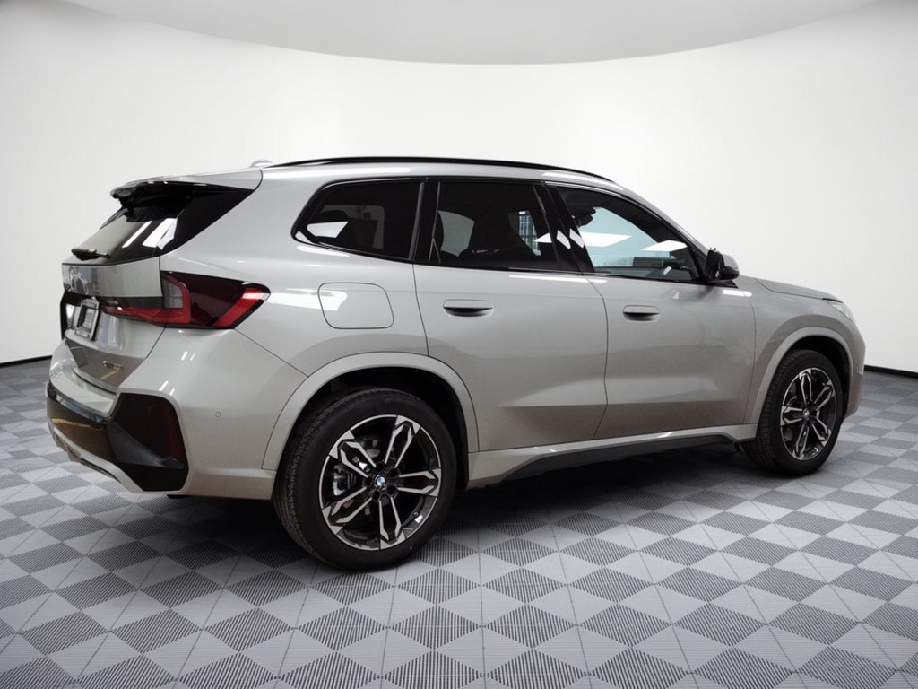 2026 BMW X1 28i - Photo 8