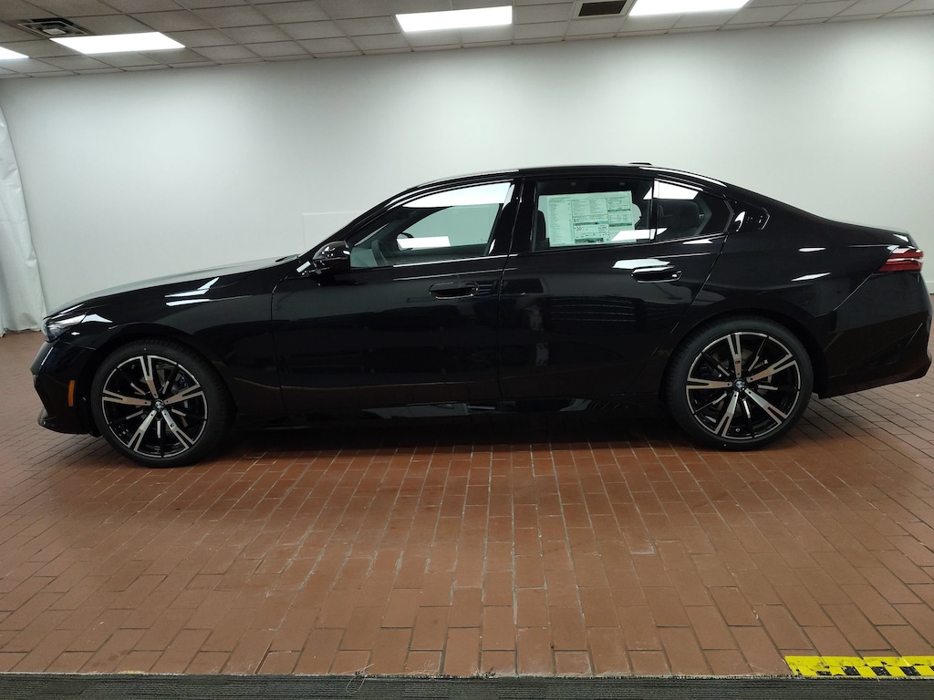 Used 2026 BMW 530i xDrive Sedan