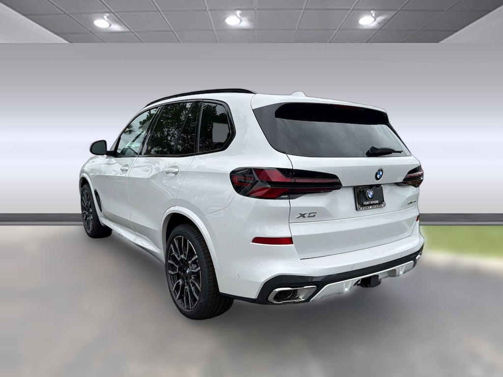 New 2026 BMW X5 sDrive40i SUV