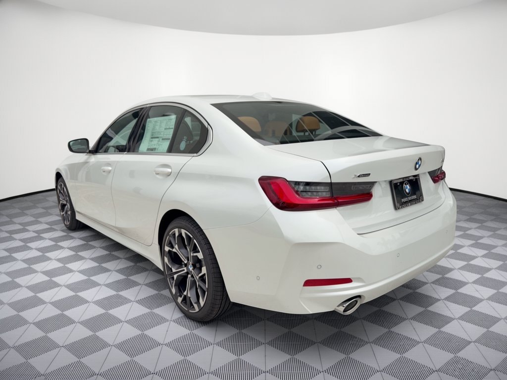 New 2026 BMW 330i xDrive Sedan