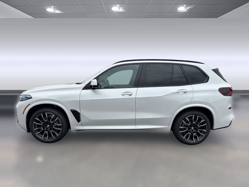 New 2026 BMW X5 sDrive40i SUV