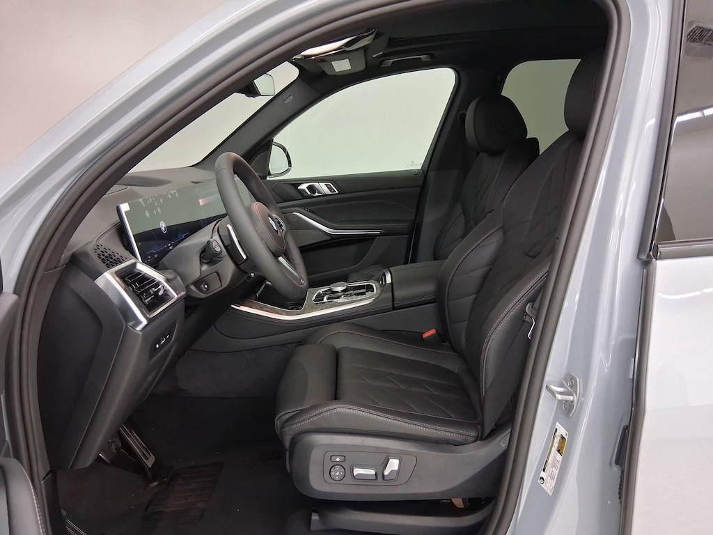 New 2026 BMW X5 sDrive40i SUV