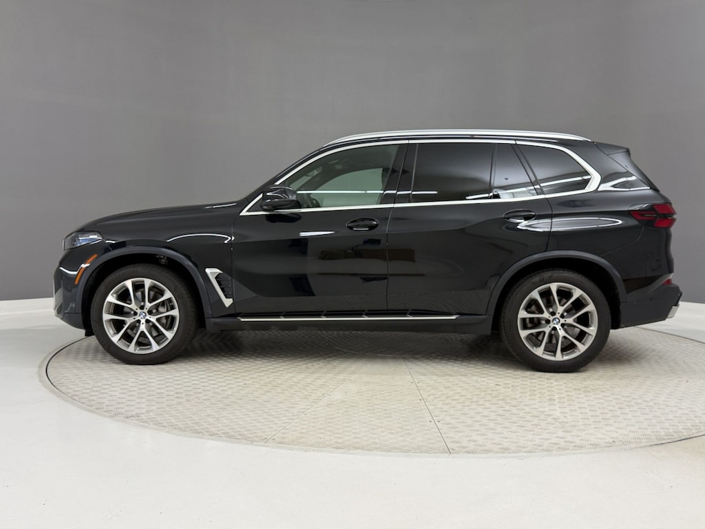 Used 2024 BMW X5 sDrive40i SUV