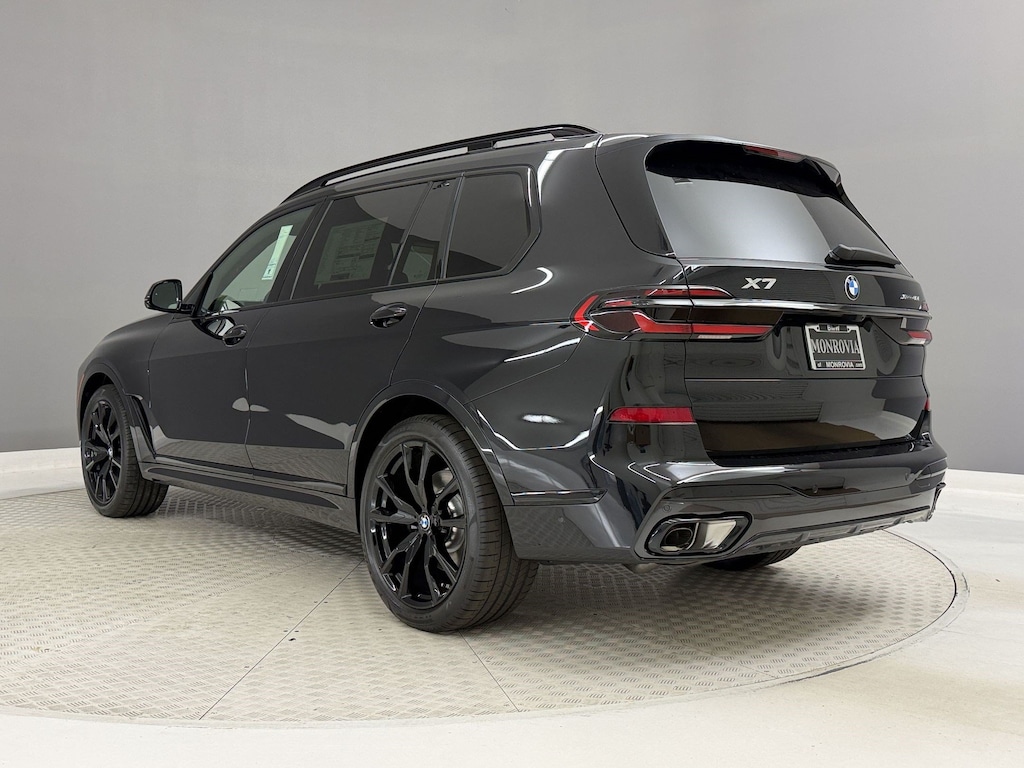New 2027 BMW X7 xDrive40i SUV