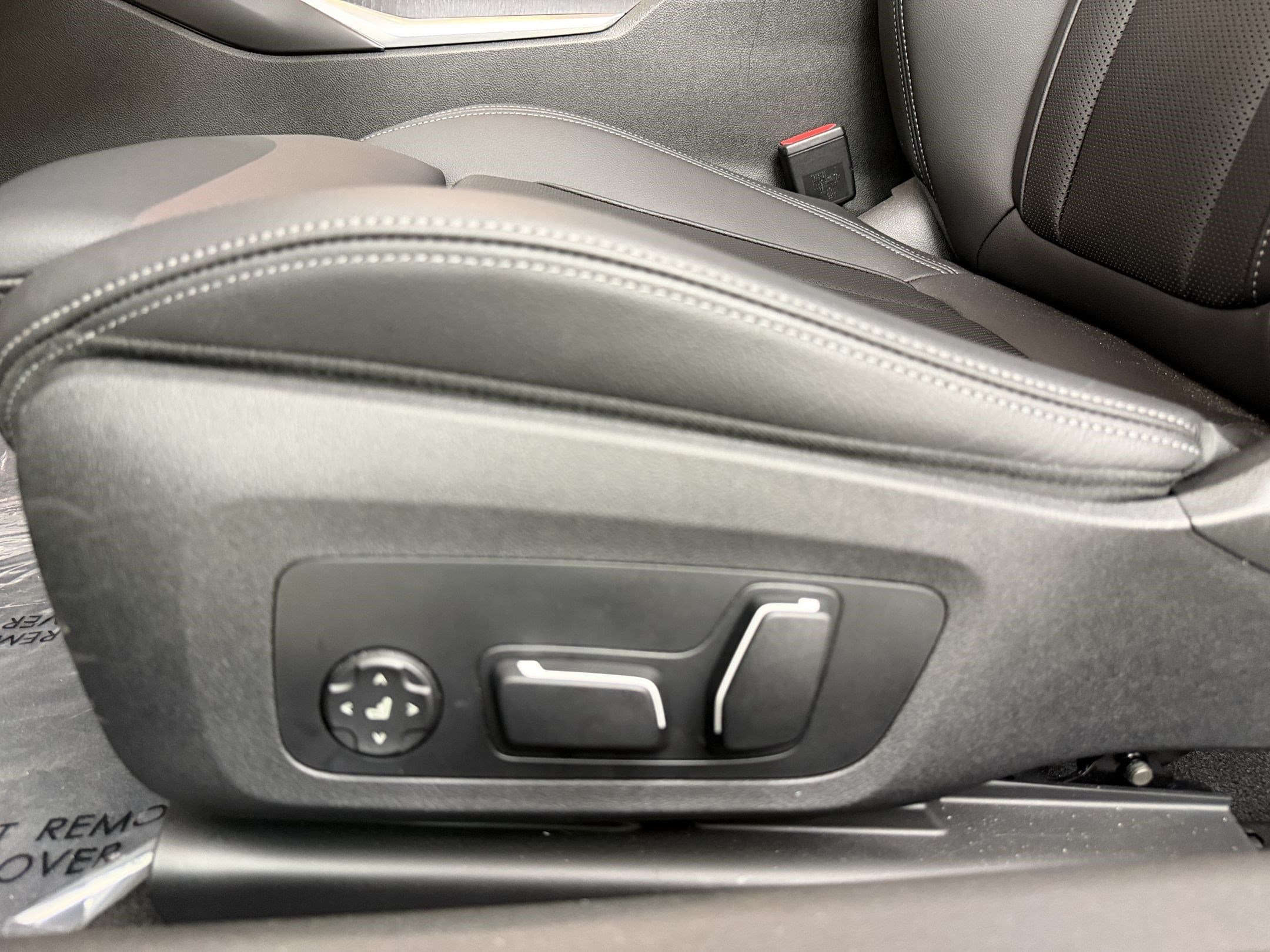2025 BMW 2 Series 230i - Photo 15