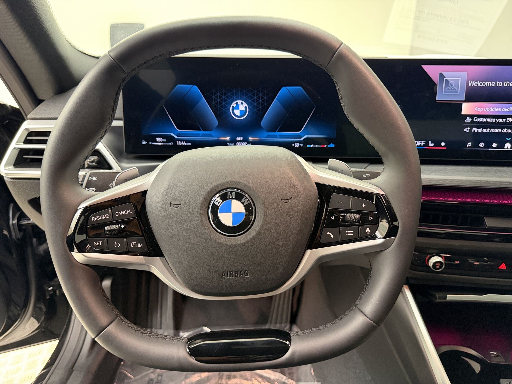 2025 BMW 2 Series 230i - Photo 11