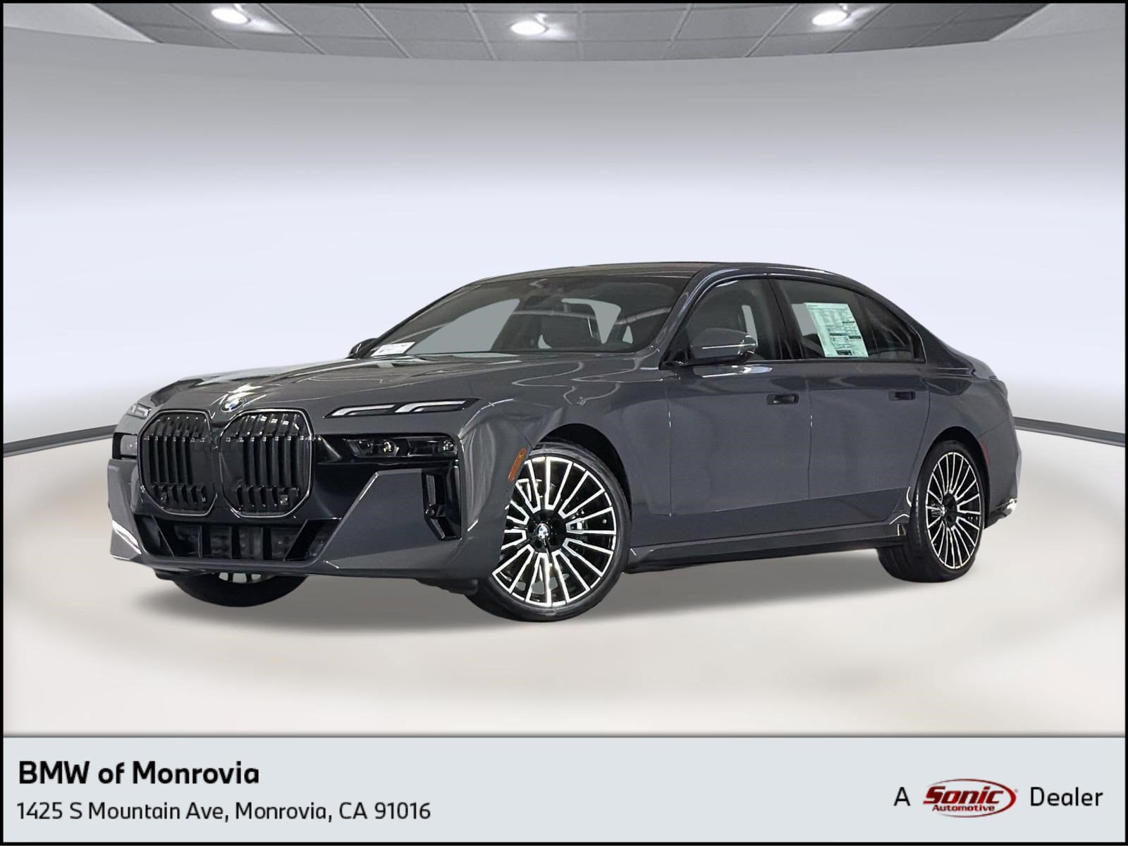 2026 BMW 740i Sedan