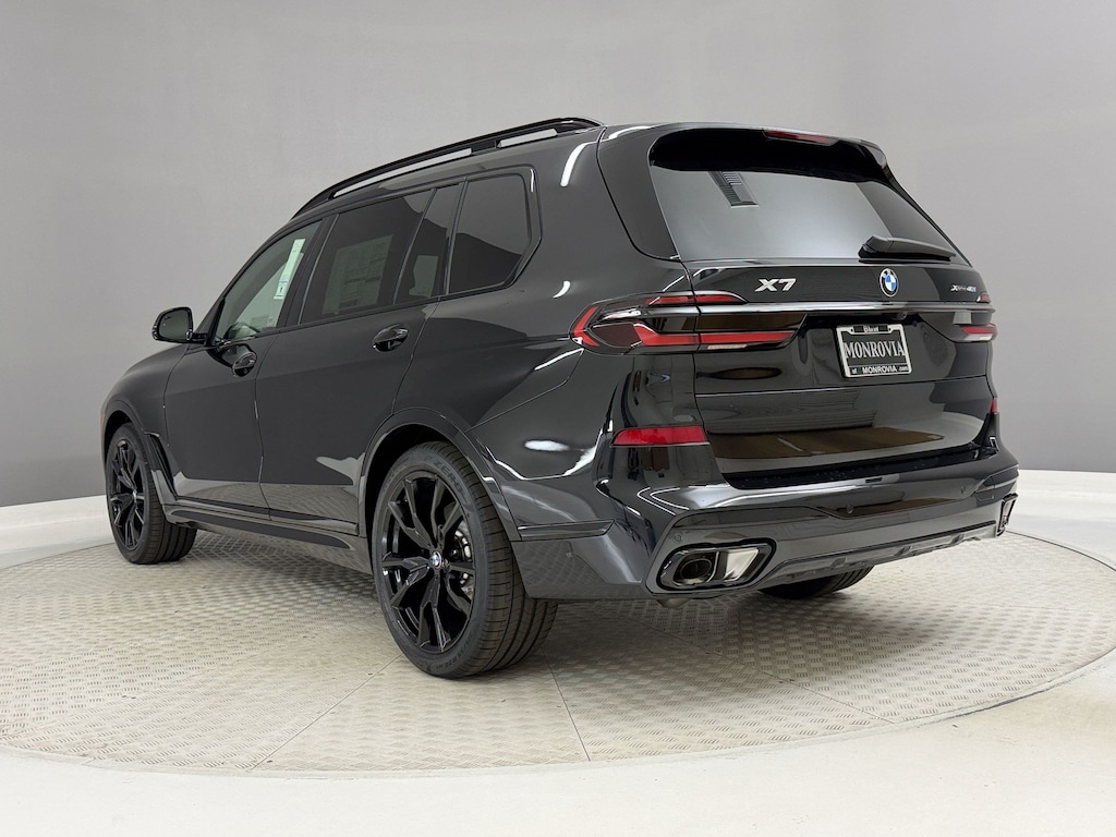 New 2027 BMW X7 xDrive40i SUV