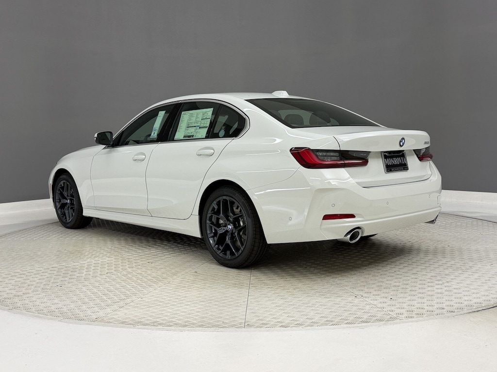 New 2026 BMW 330i Sedan
