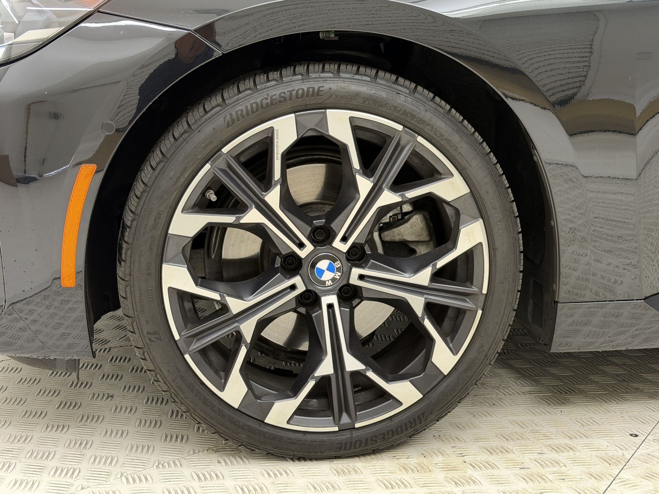 2025 BMW 2 Series 230i - Photo 13