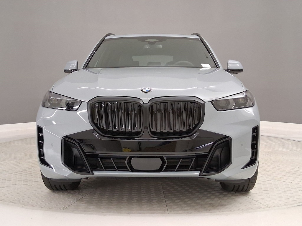 New 2026 BMW X5 sDrive40i SUV