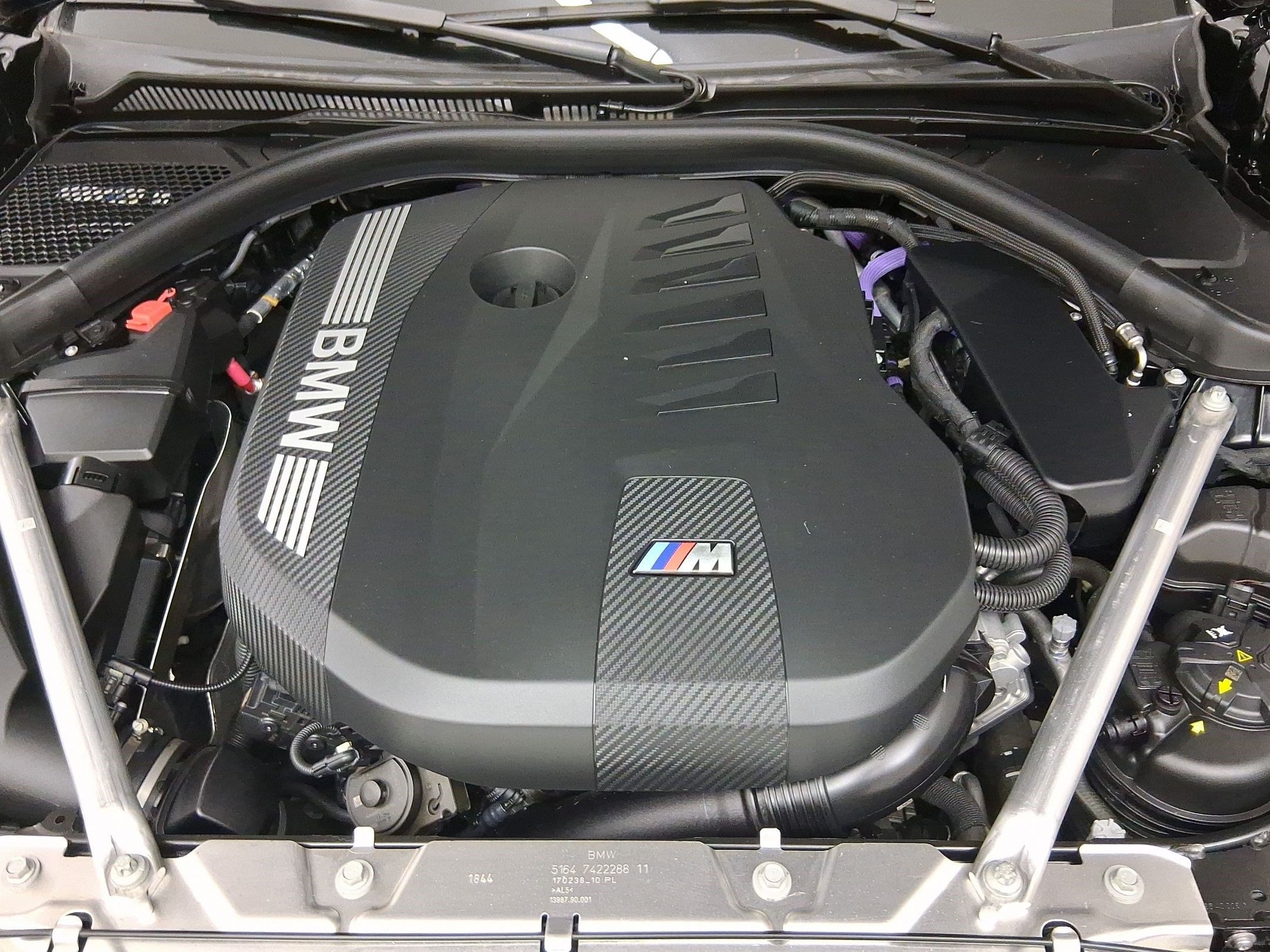 2025 BMW 4 Series M440i - Photo 32