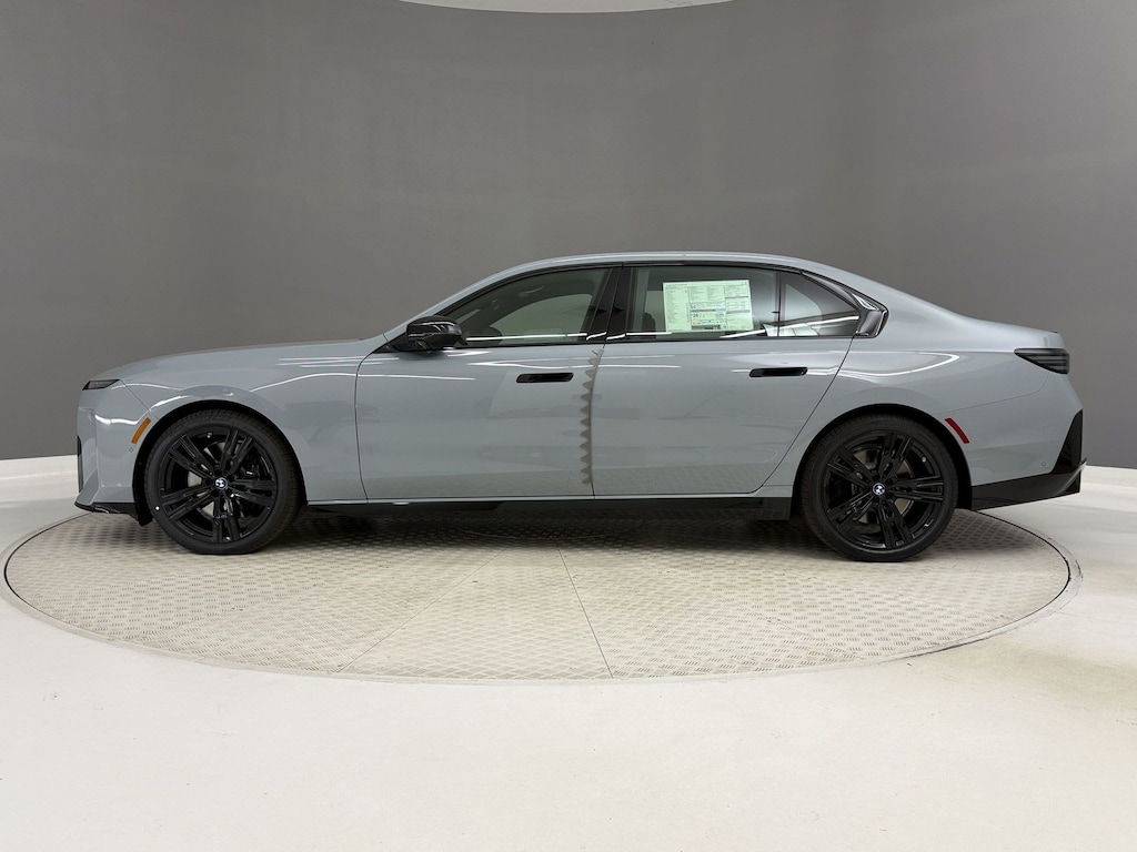 New 2027 BMW 740i Base Sedan