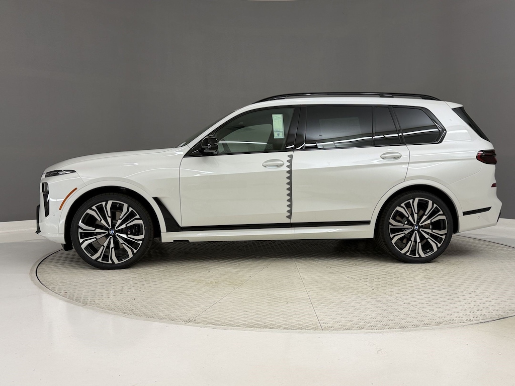 New 2027 BMW X7 M60i SUV