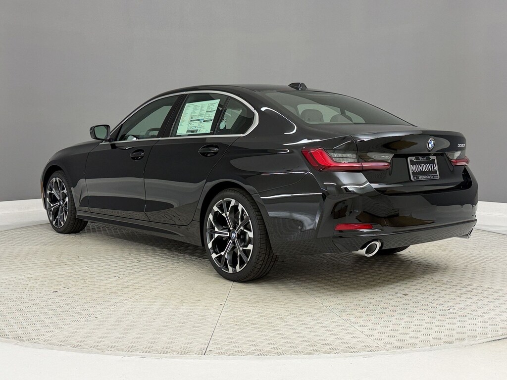 New 2026 BMW 330i Sedan