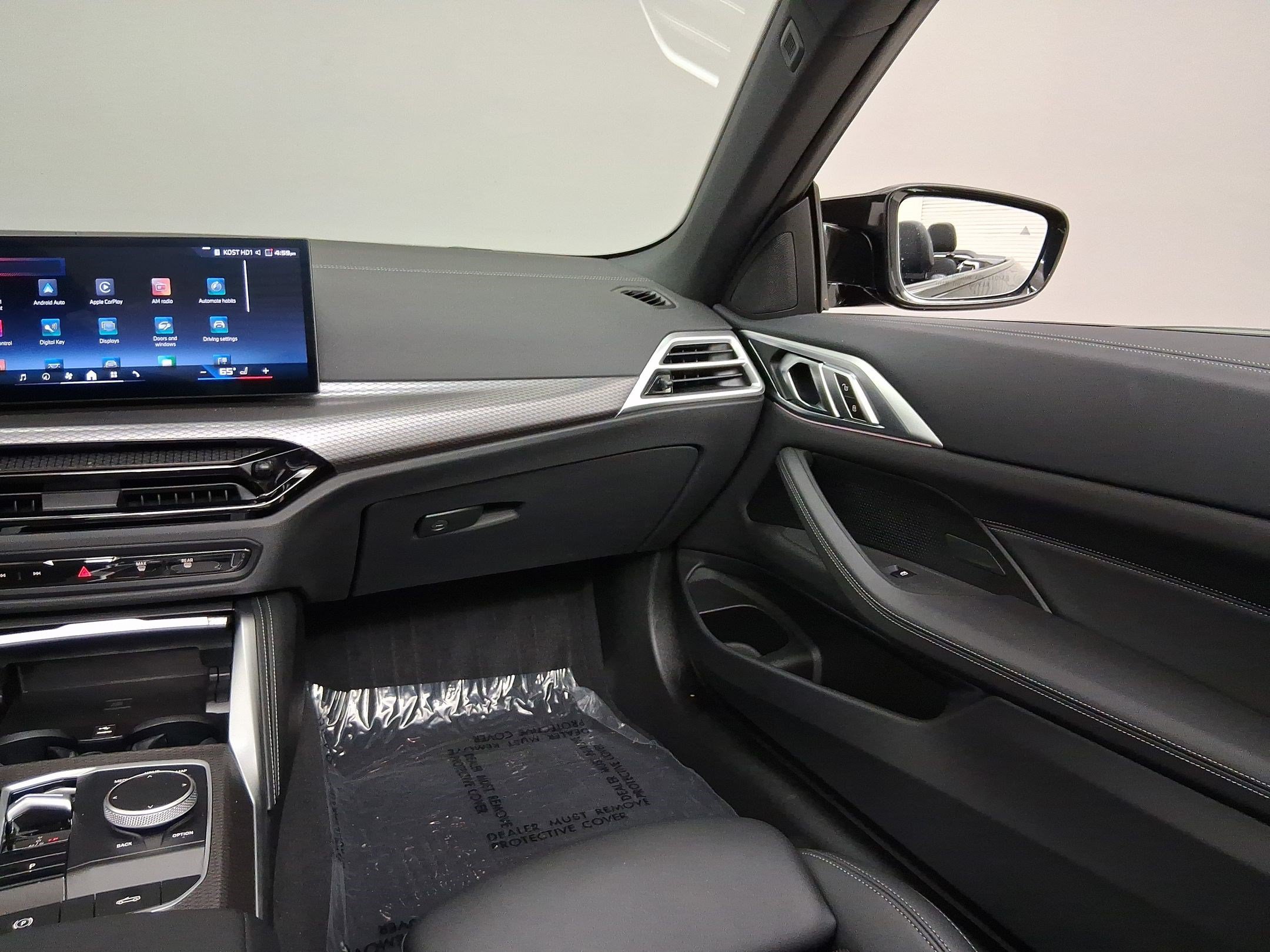 2025 BMW 4 Series M440i - Photo 30